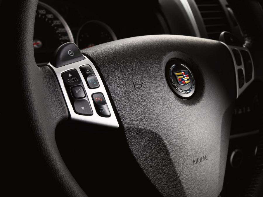  Cadillac BLS 2006 года  (фото 4 из 72)